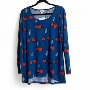 LuLaRoe/Top Sz XL Lynnai 
Cherry Print High Low Hem Scoop Neck Long Sleeves